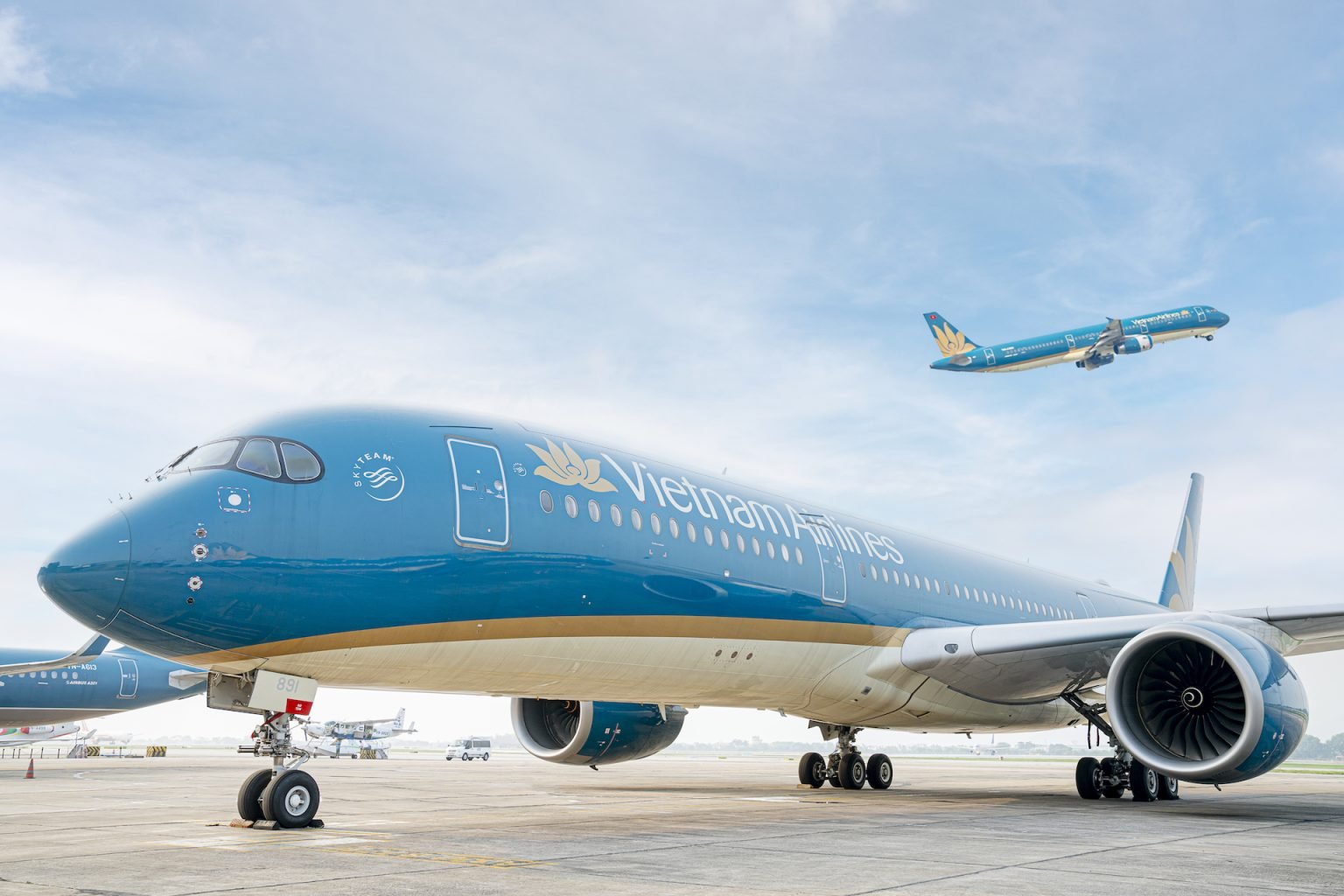 vietnam-airlines-ivivu-2.jpg