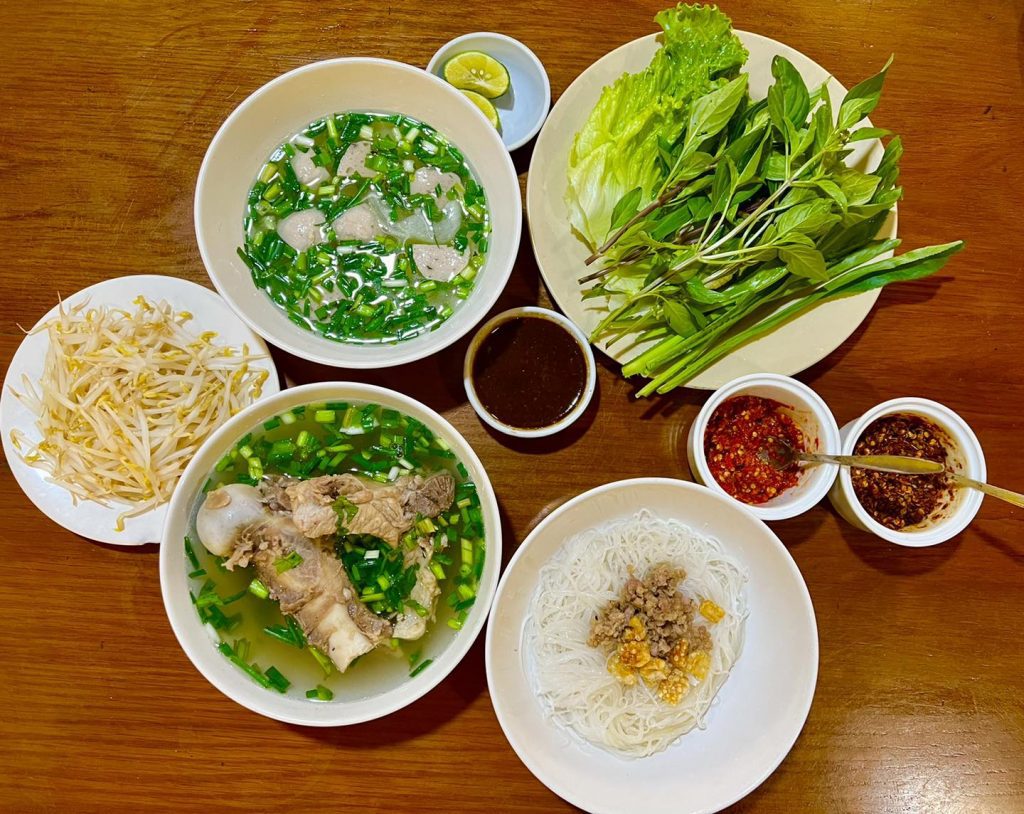 am-thuc-gia-lai-ivivu-4-1024x814.jpg