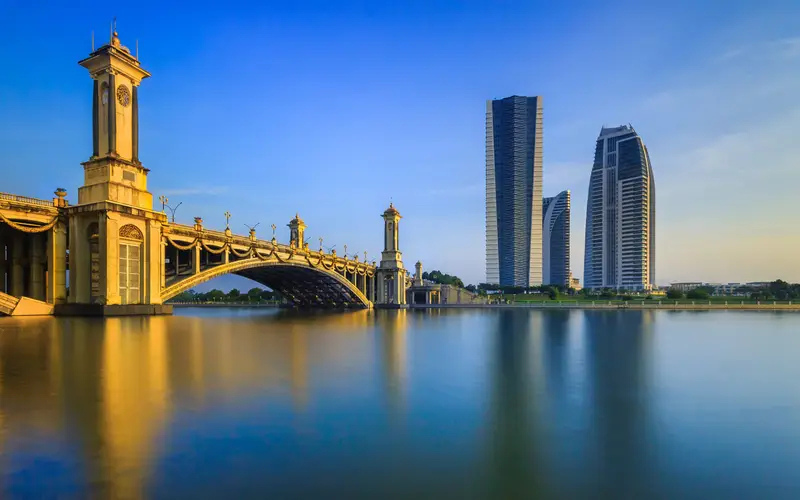 tour-singapore-malaysia-ivivu-13-1.png