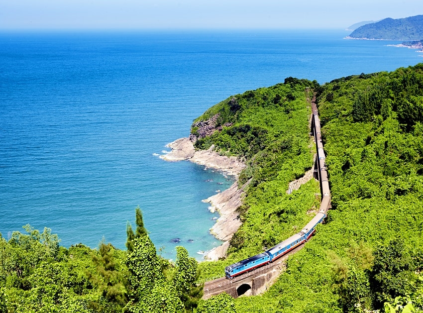 Tàu Thống Nhất