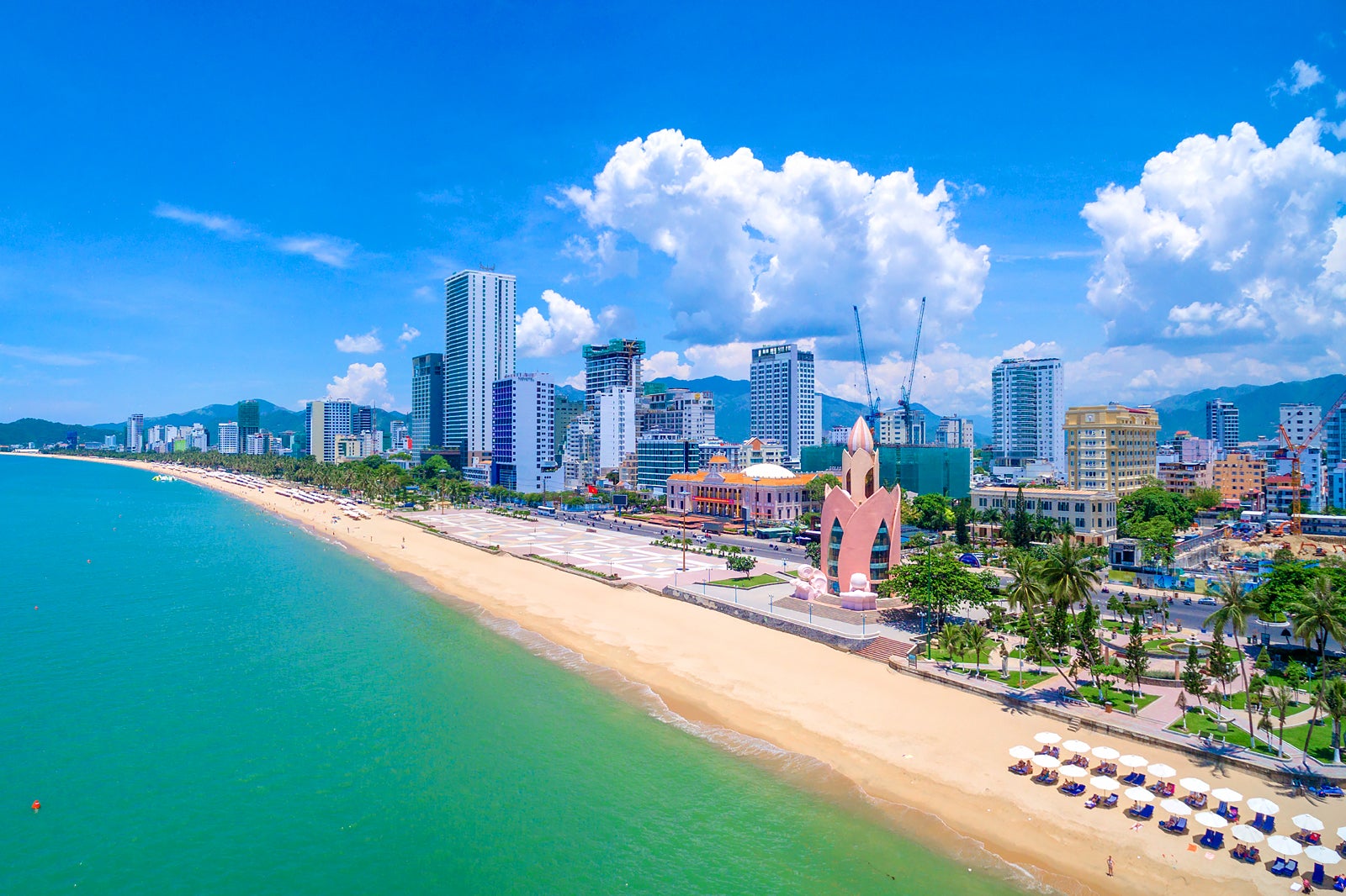 tour du lịch