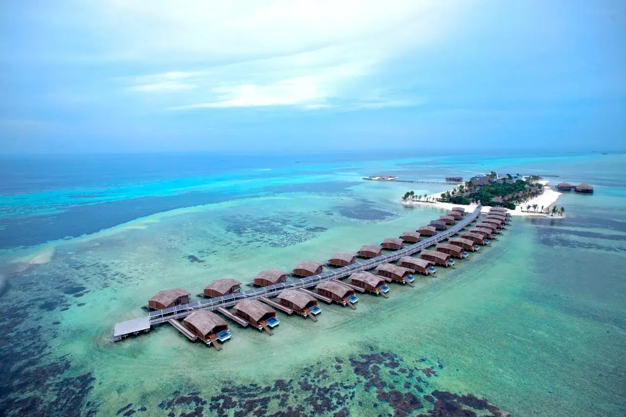 Club-Med-Finolhu-Villas-Maldive-ivivu-10.jpg