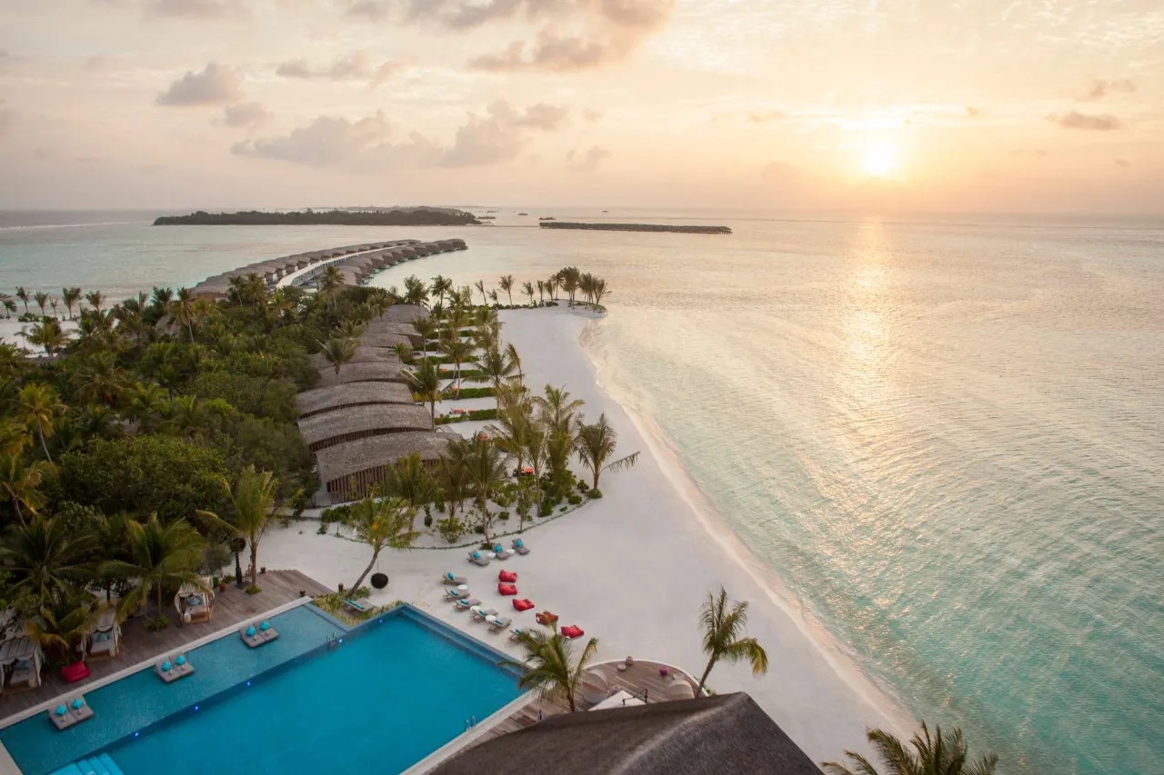 Club-Med-Finolhu-Villas-Maldive-ivivu-11.jpg