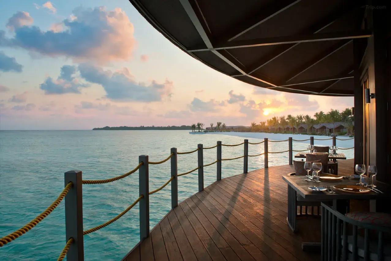 Club-Med-Finolhu-Villas-Maldive-ivivu-12.jpg
