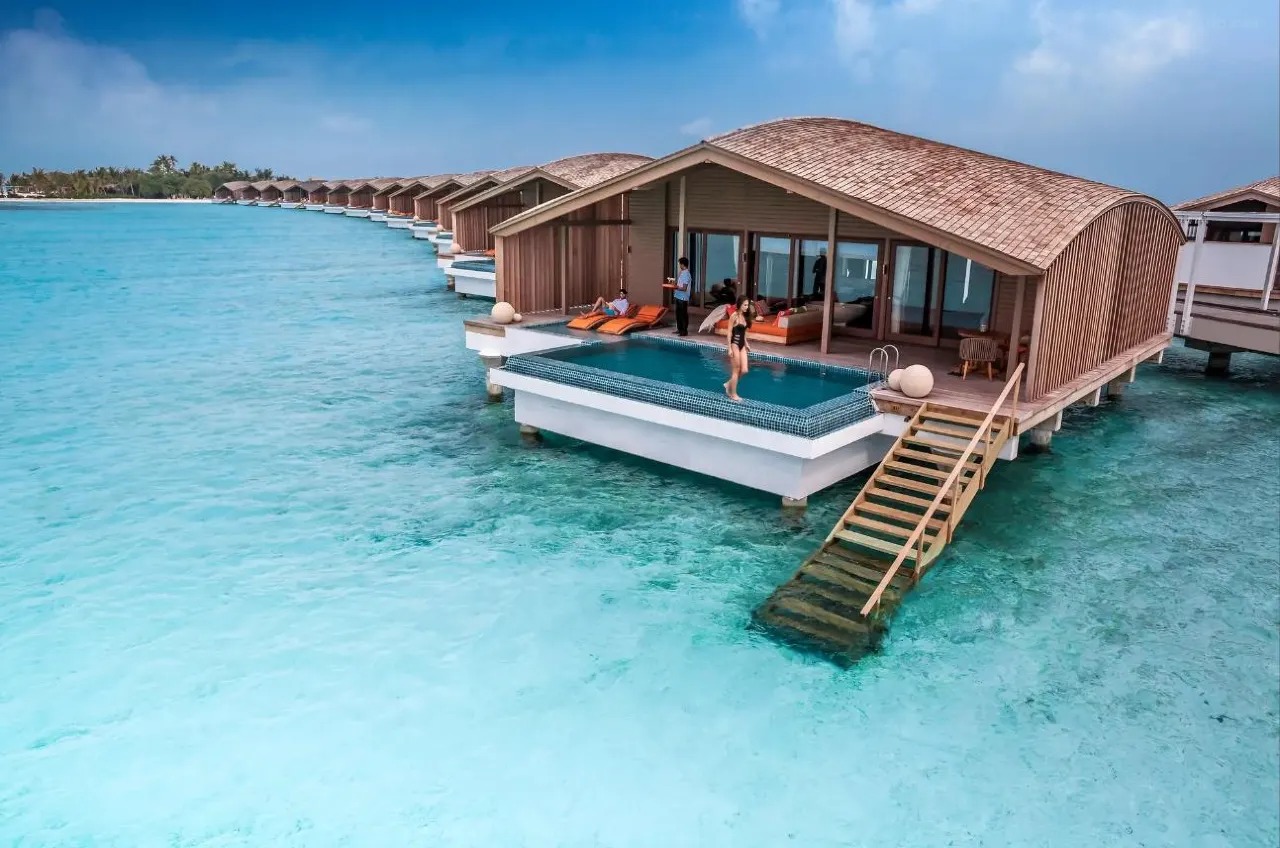 Club-Med-Finolhu-Villas-Maldive-ivivu-8.jpg