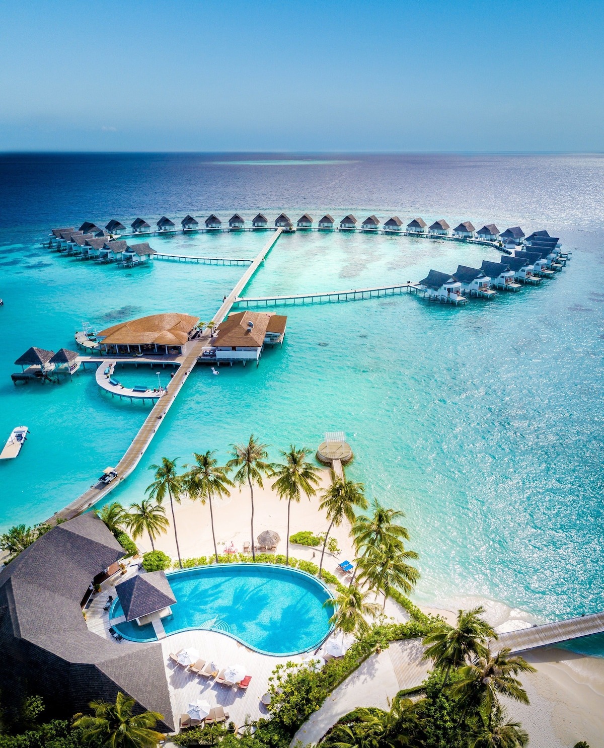 Machchafushi Island Resort & Spa Maldives nằm trên đảo riêng thuộc South Ari Atoll