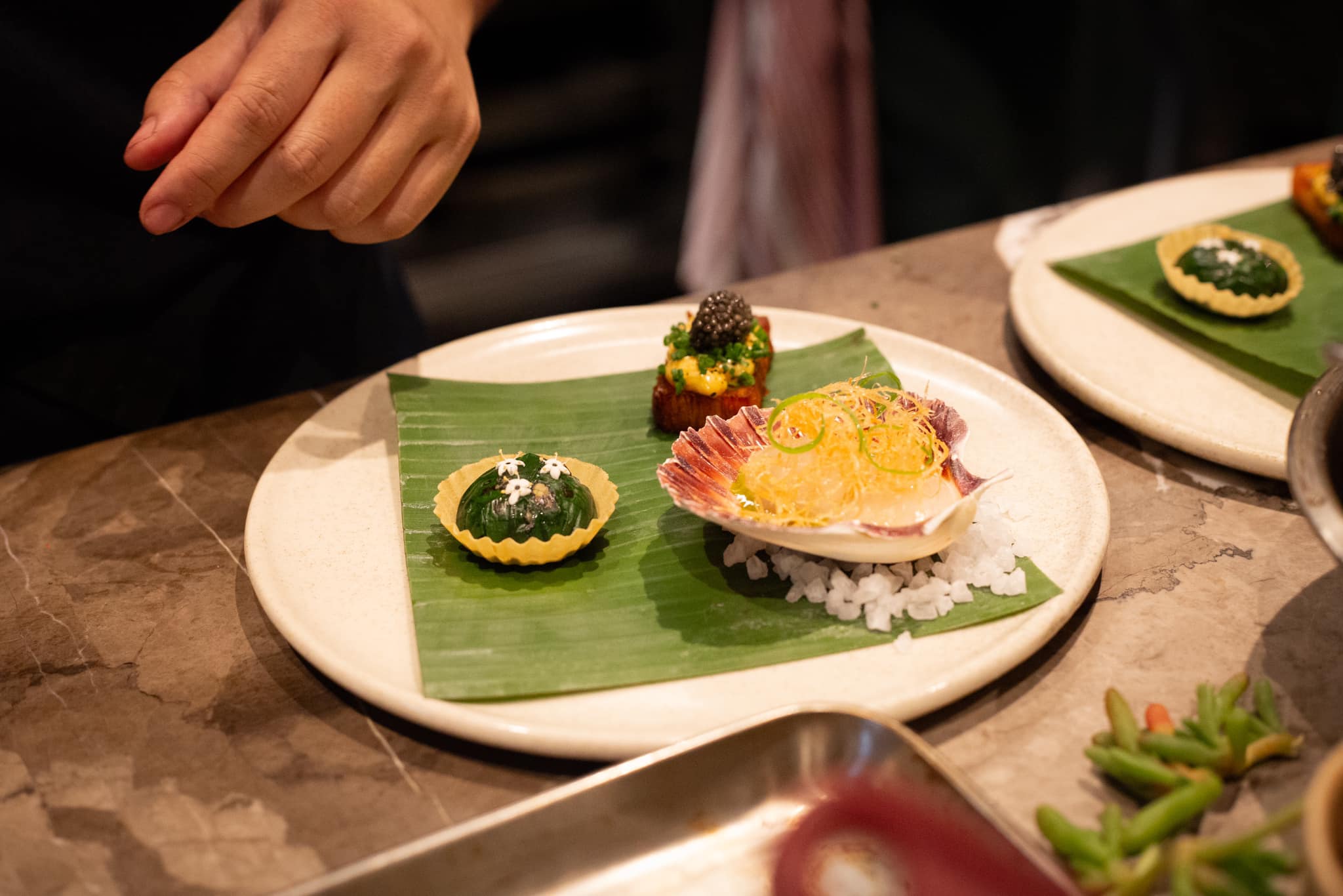 nha-hang-1-sao-michelin-o-Viet-Nam-ivivu-23.jpg