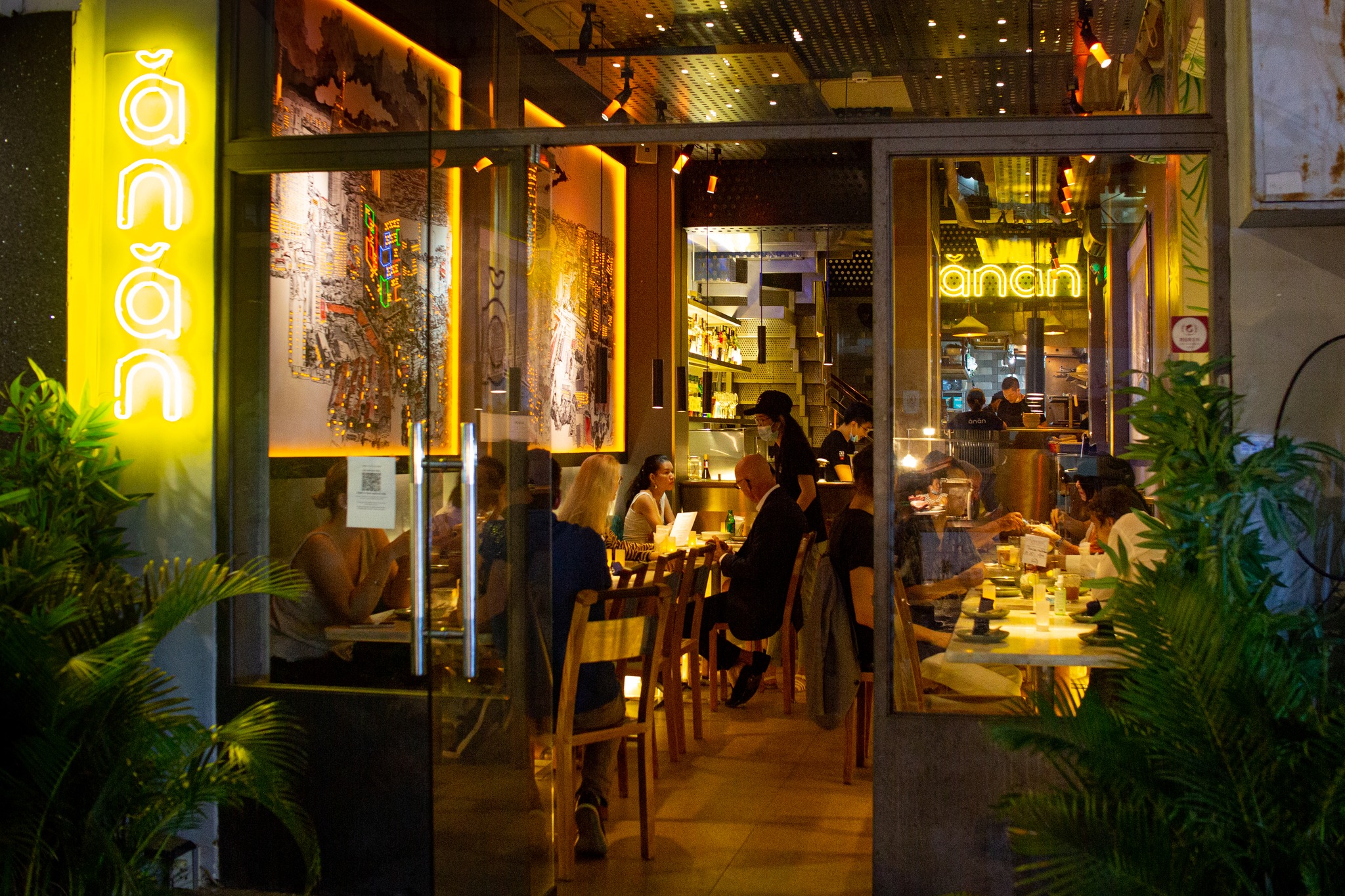 Ănăn Saigon mang đến một trải nghiệm độc đáo