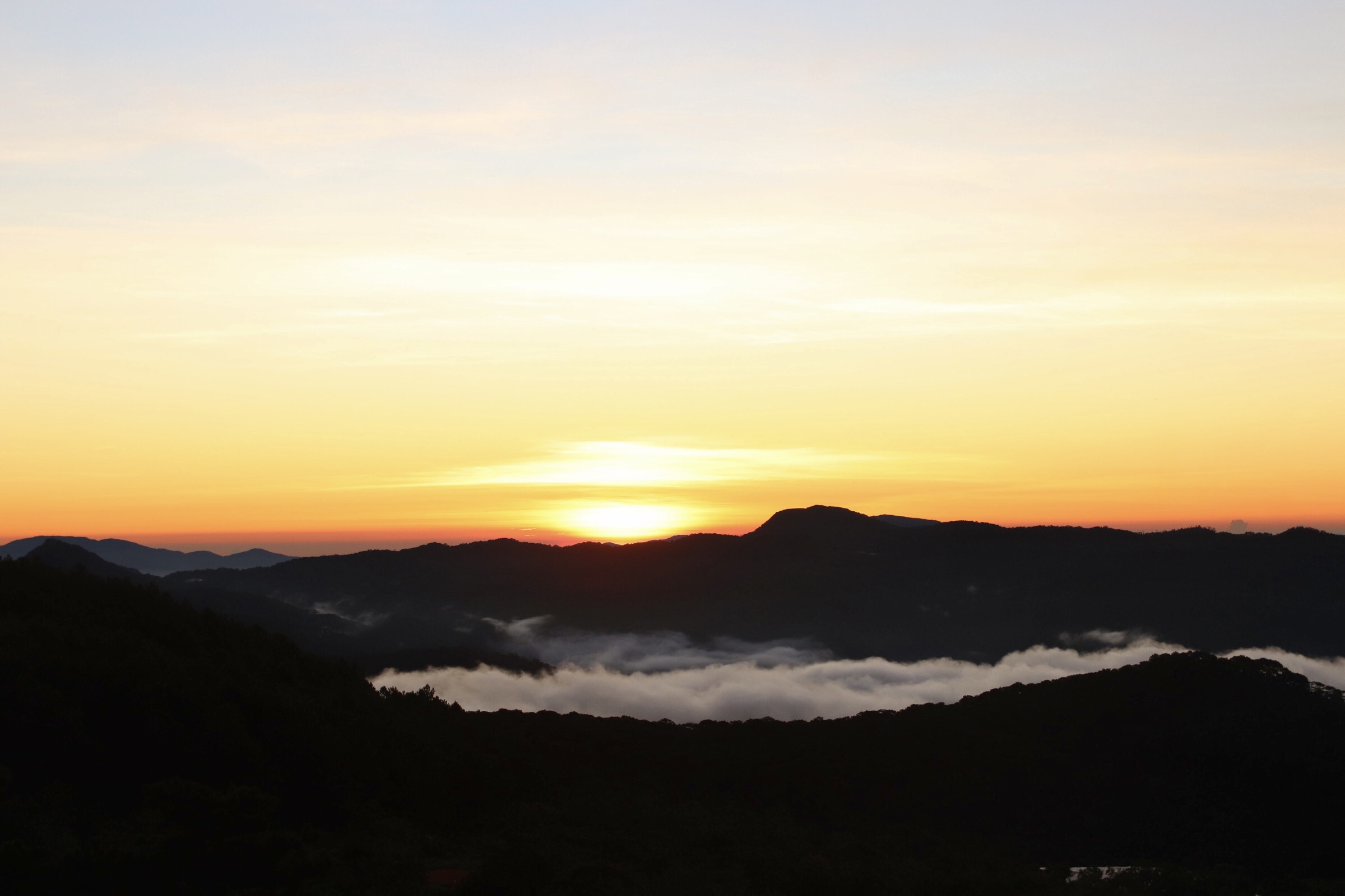 du lịch núi rừng