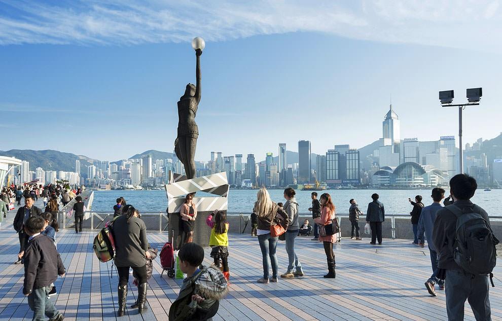 Tour-Hong-Kong-ivivu-dai-lo-ngoi-sao.jpg
