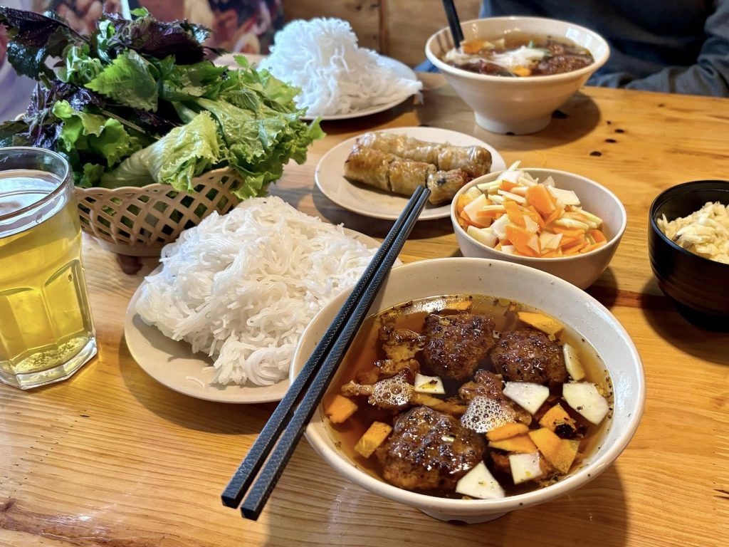 bun-cha-ha-noi-ivivu-2-1024x768.jpg