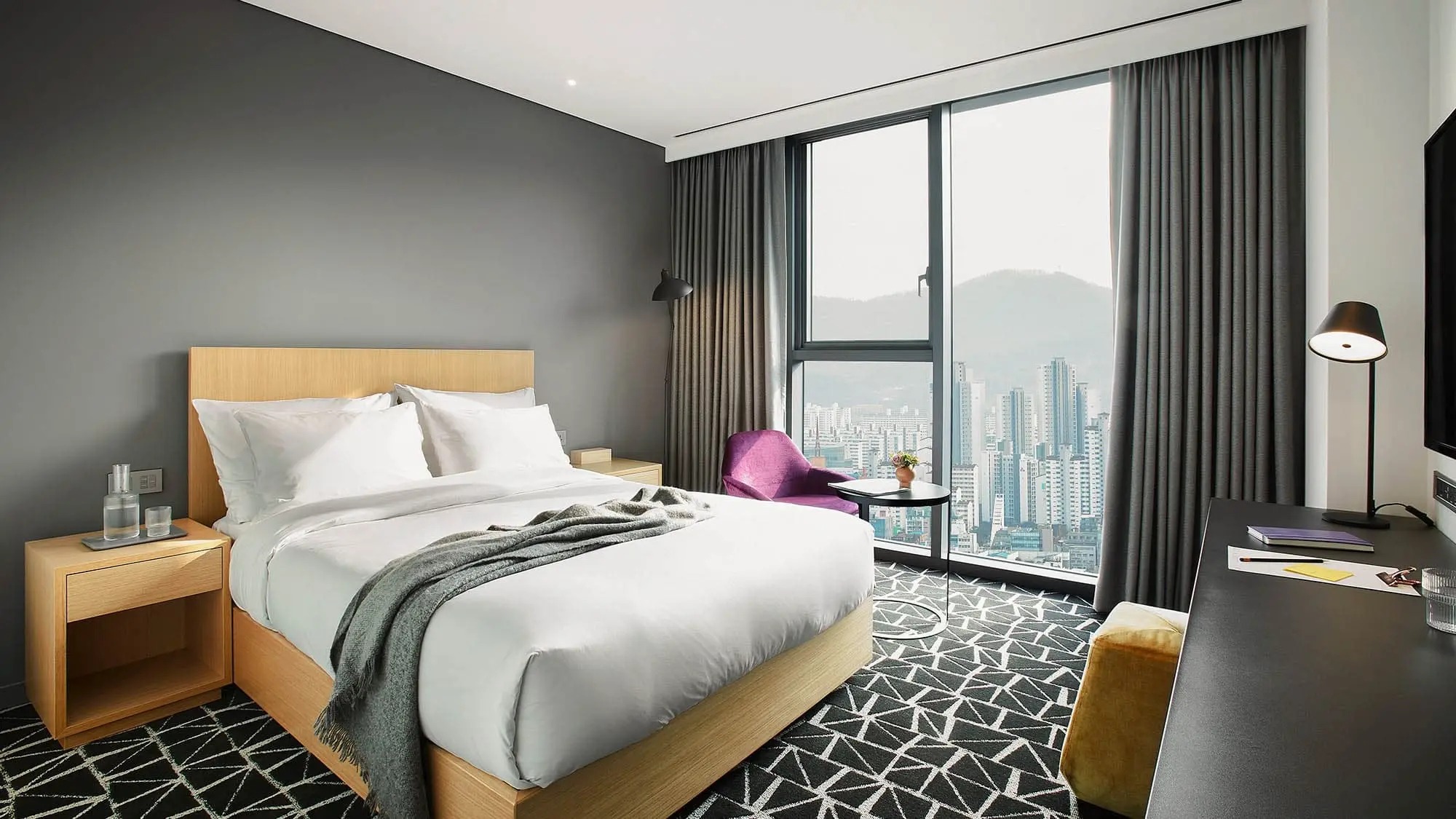 Khám phá hai khách sạn giá tốt tại Gangnam được du khách săn đón