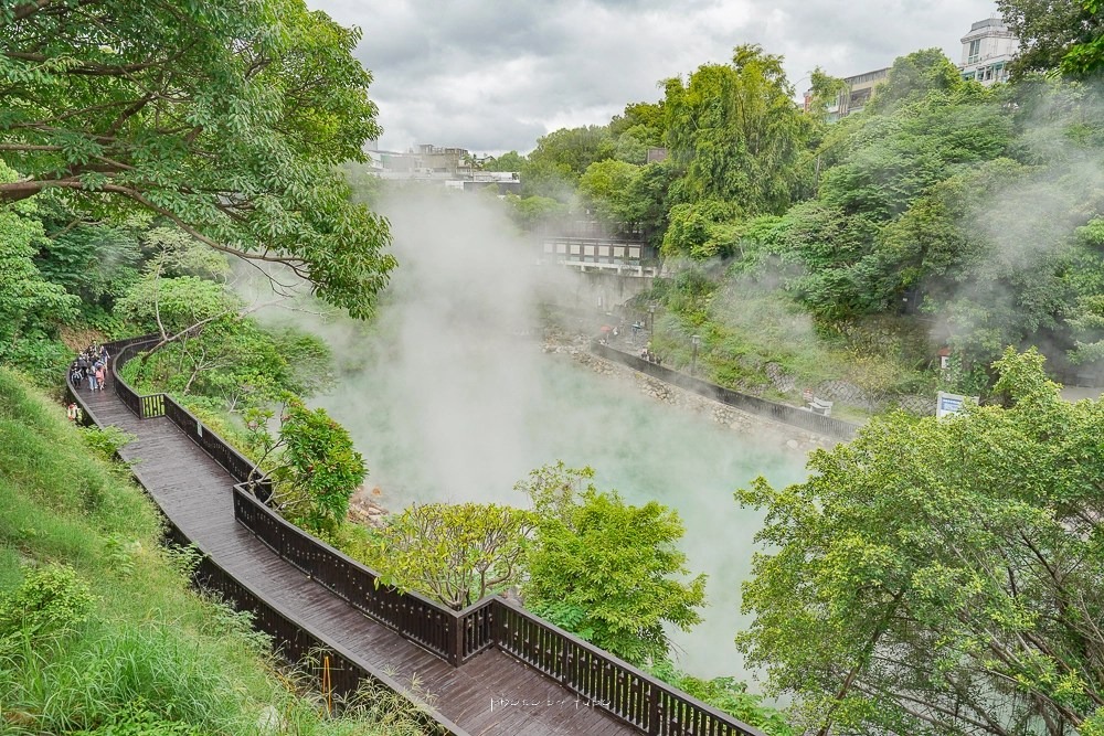 Suối khoáng nóng ở Beitou