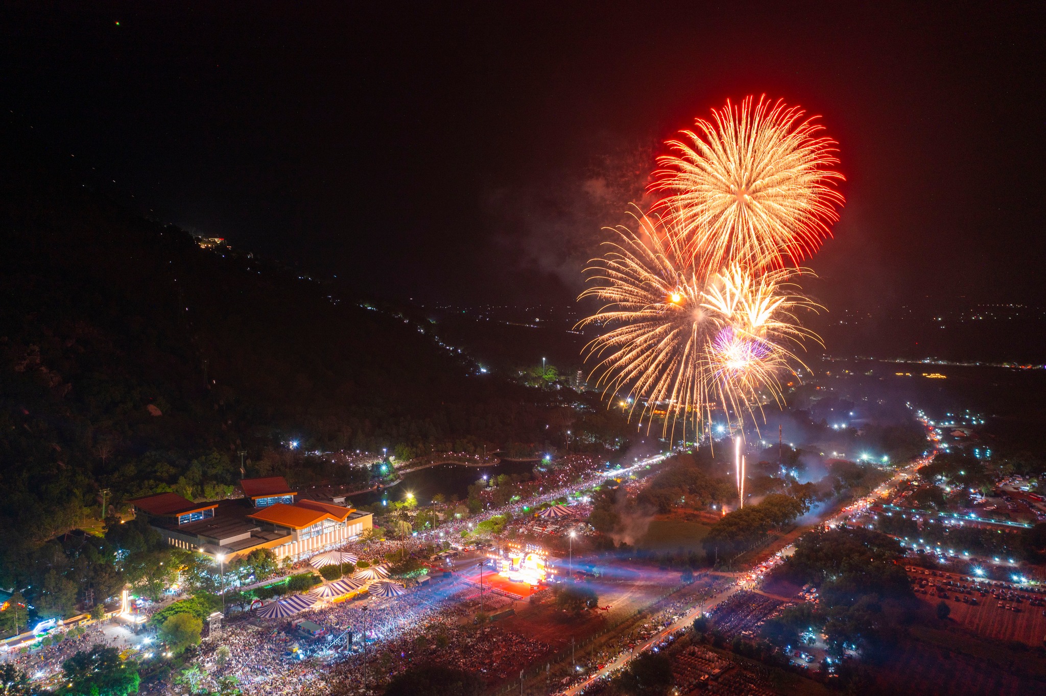 Sun World Núi Bà Đen Tây Ninh xuân 2026 ivivu