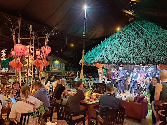 Joe’s Cafe Mũi Né