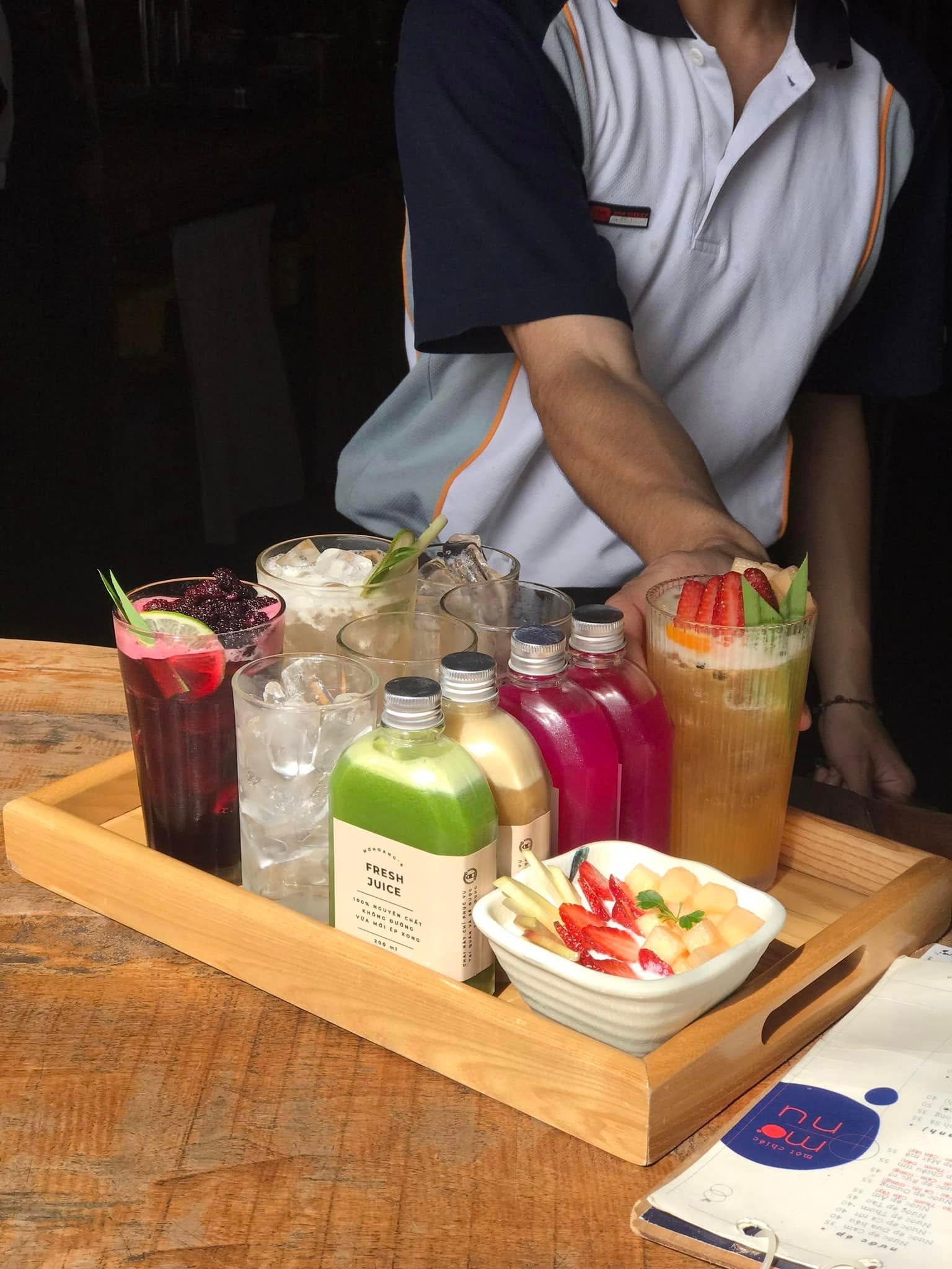 Quán cafe Mơ Hoang