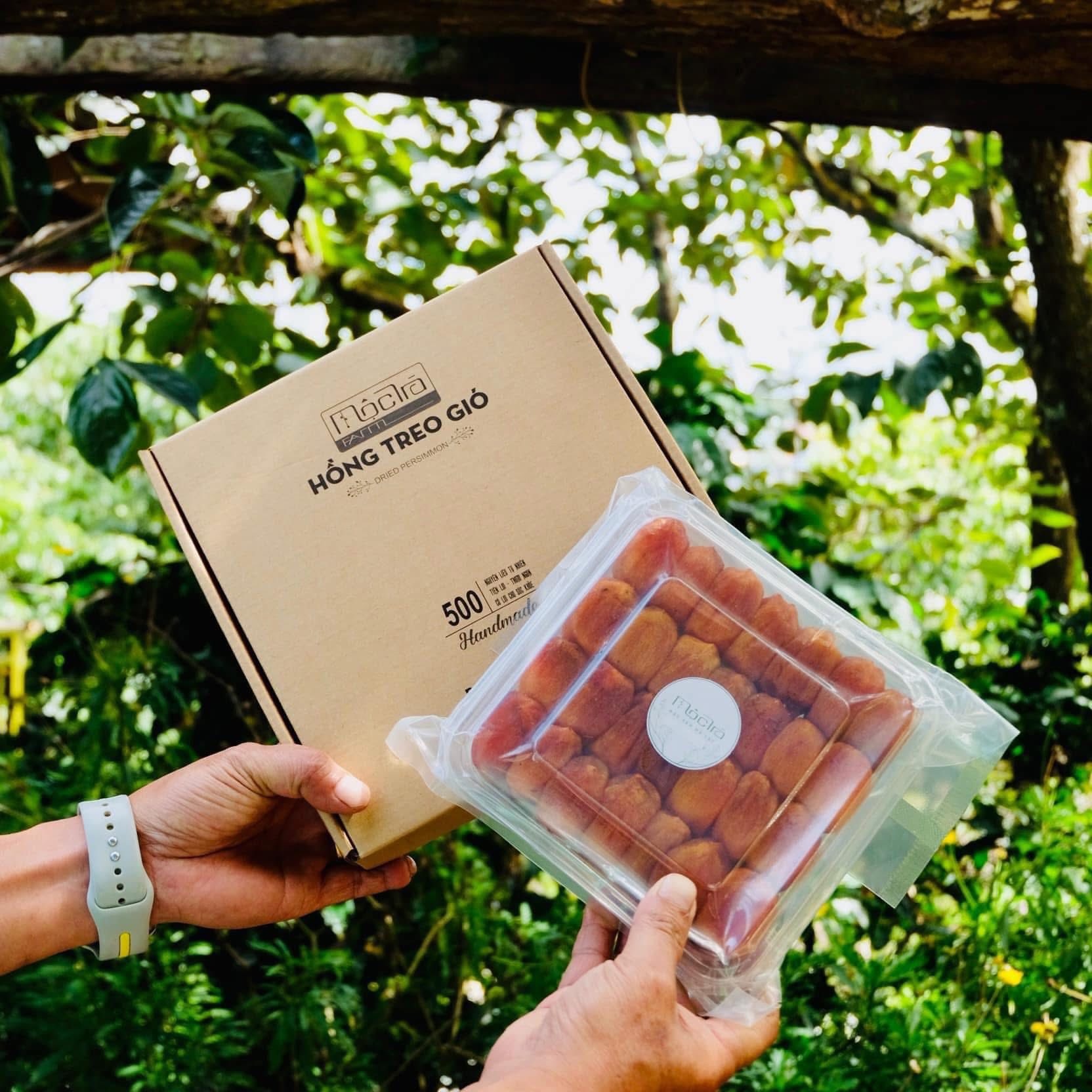 Hồng treo gió