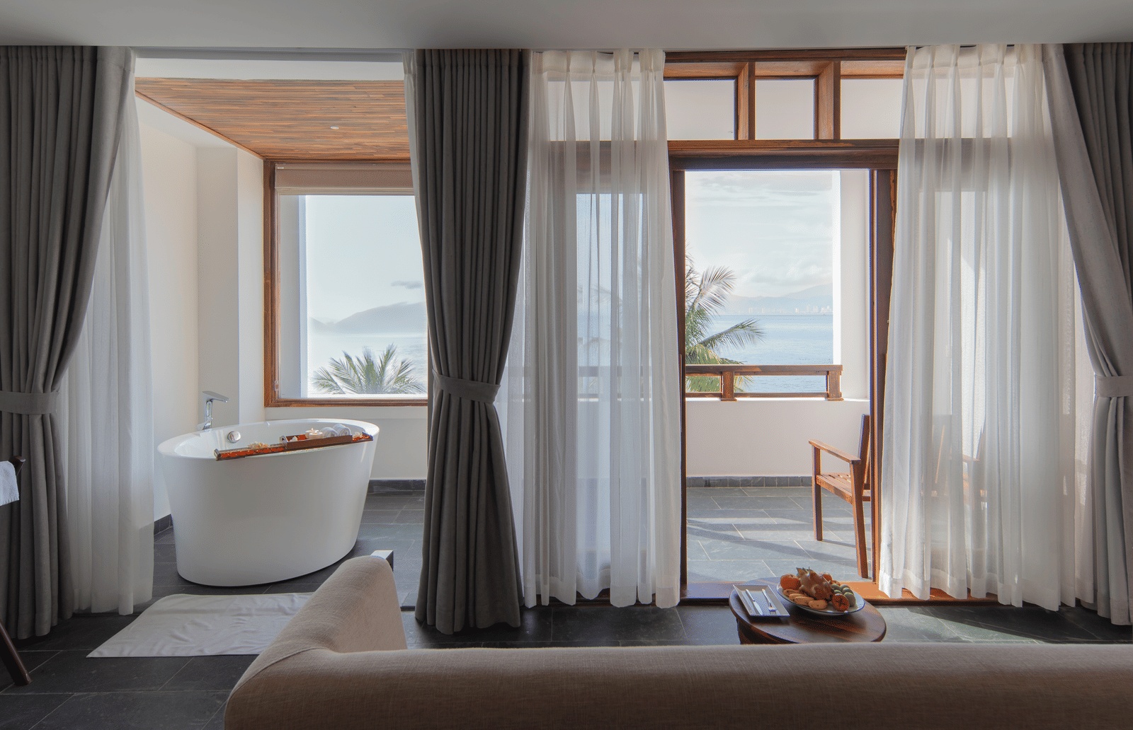 Executive Ocean Suite