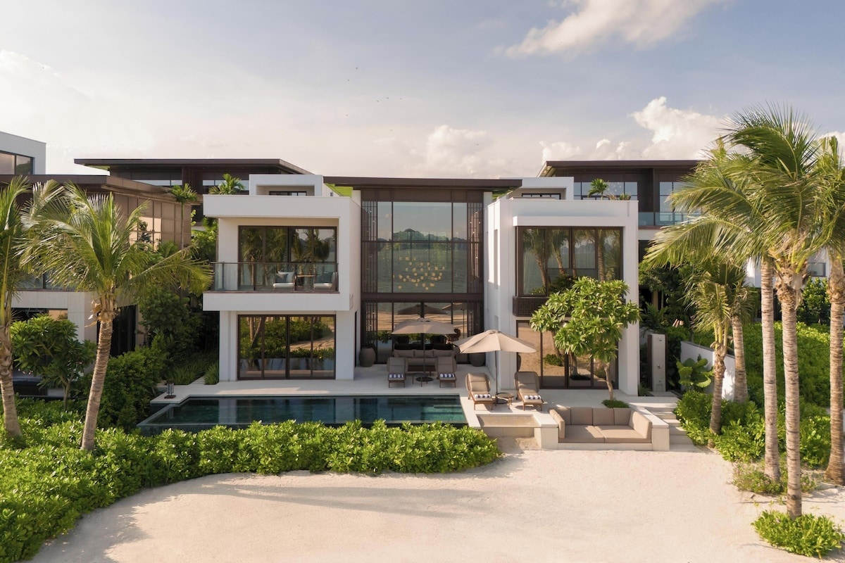 InterContinental Ha Long Bay Resort