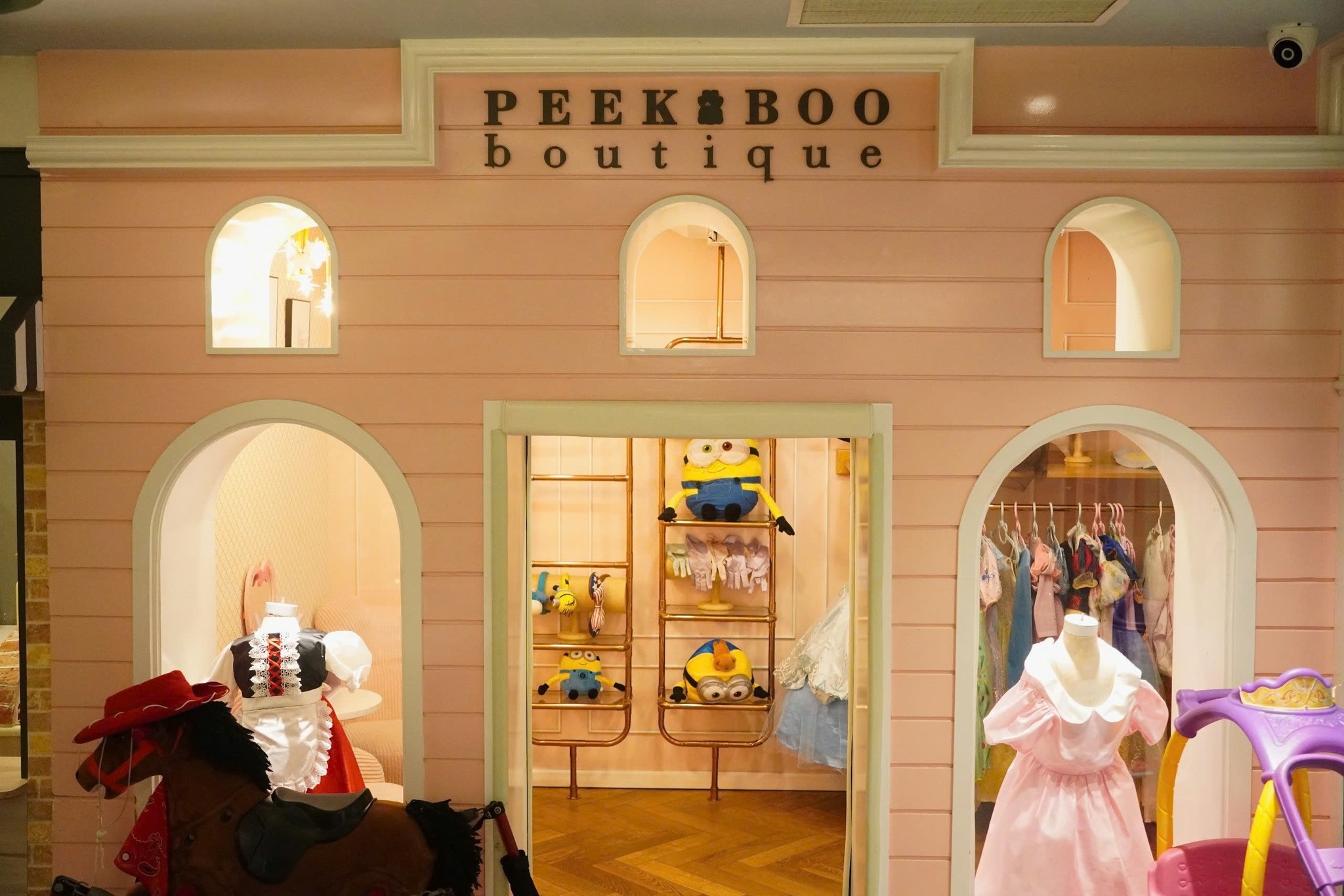 Peekaboo Premium Kids Cafe