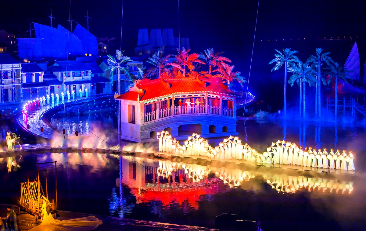 show thực cảnh "Ký Ức Hội An"