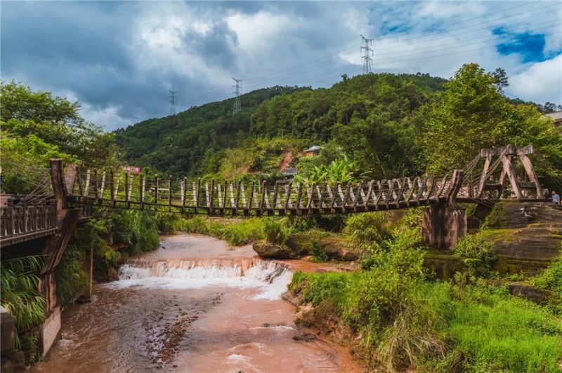Cưỡi ngựa trên cung đường Trà Mã Cổ Đạo