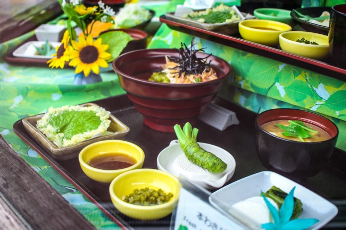 Thưởng thức các món ăn làm từ wasabi