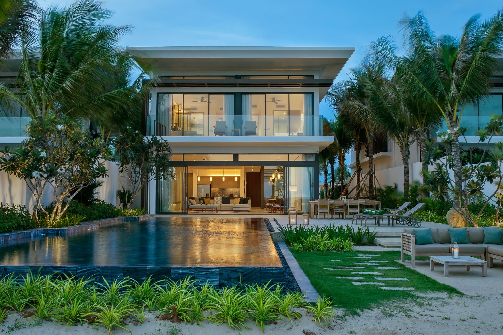 Gói ăn uống All-Inclusive tại Melia Hồ Tràm góp phần mang đến trải nghiệm nghỉ dưỡng trọn vẹn.