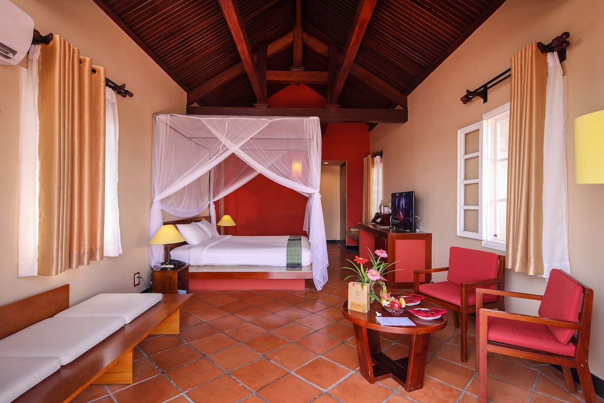 Victoria Núi Sam Lodge
