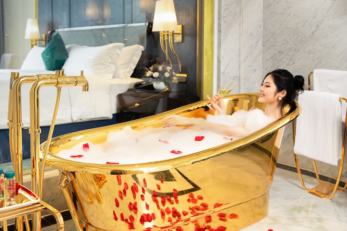 khách sạn dát vàng ở Việt Nam