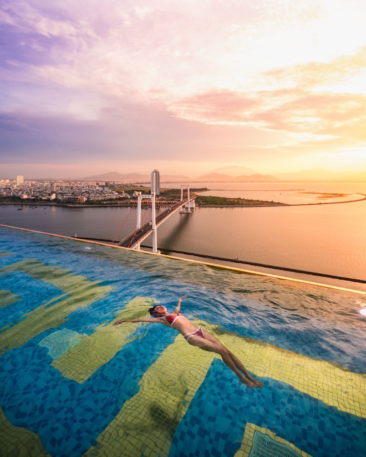 khách sạn dát vàng ở Việt Nam