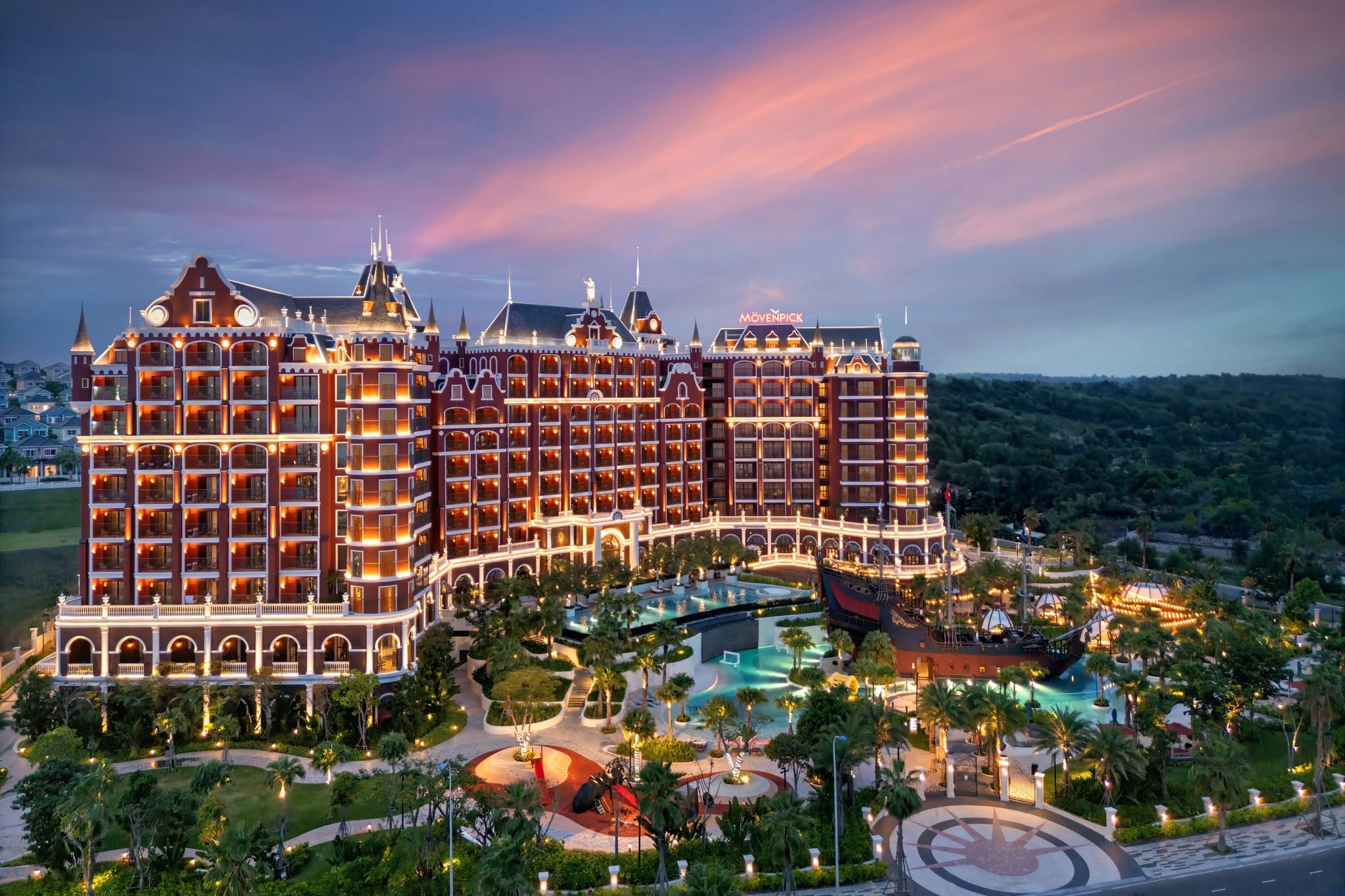 resort - khách sạn có kiến trúc độc đáo